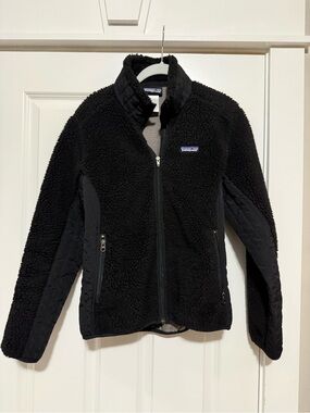Patagonia Women’s Retro-X Black Sherpa Fleece Jacket